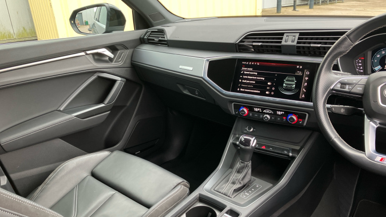 Audi Q3 35 TFSI S Line 5dr S Tronic Petrol Estate